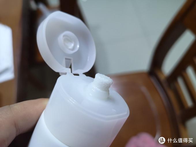 用这些年无限回购的平价护肤单品告诉你：平价化妆品≠不好用