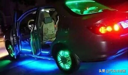 情人节开大奔接女朋友，拉开车门她却说要分手？！