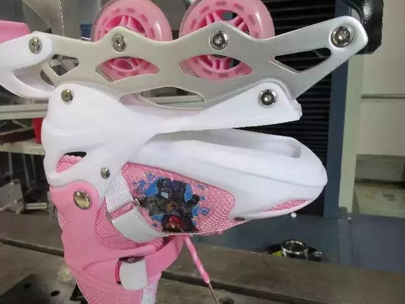 儿童花式轮滑鞋购买攻略,六一儿童节轮滑鞋试穿