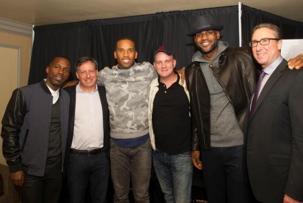 nba创纪录,nba巨星签约亿元合同到手多少