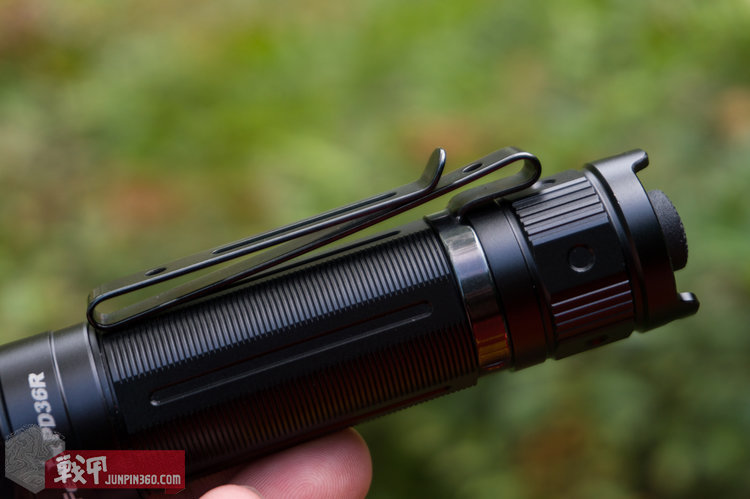 fenix菲尼克斯pd36rv2.0,fenix手电pd40r与pd36r哪个好
