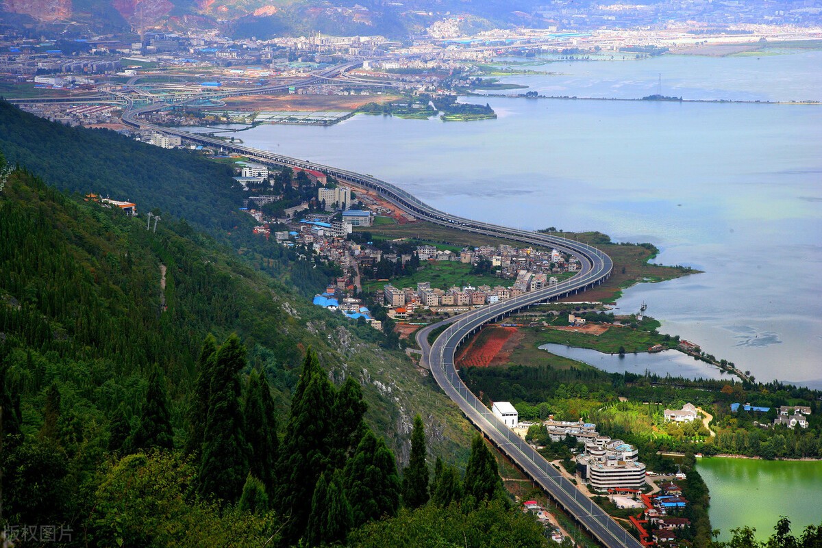 唐顿庄园日常生活,唐顿庄园奢侈生活