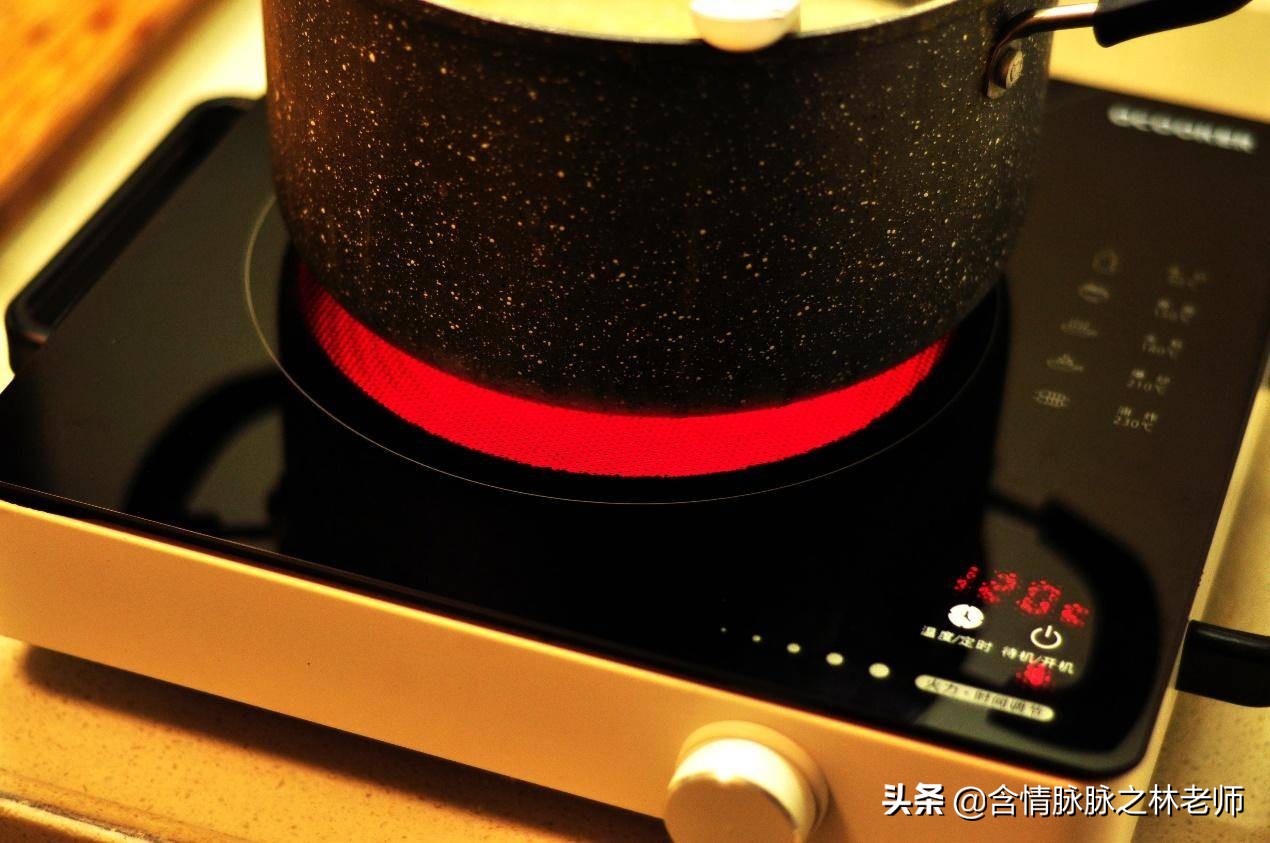 电陶炉与电磁炉哪个家庭更适用,电陶炉和电磁炉哪个更实用