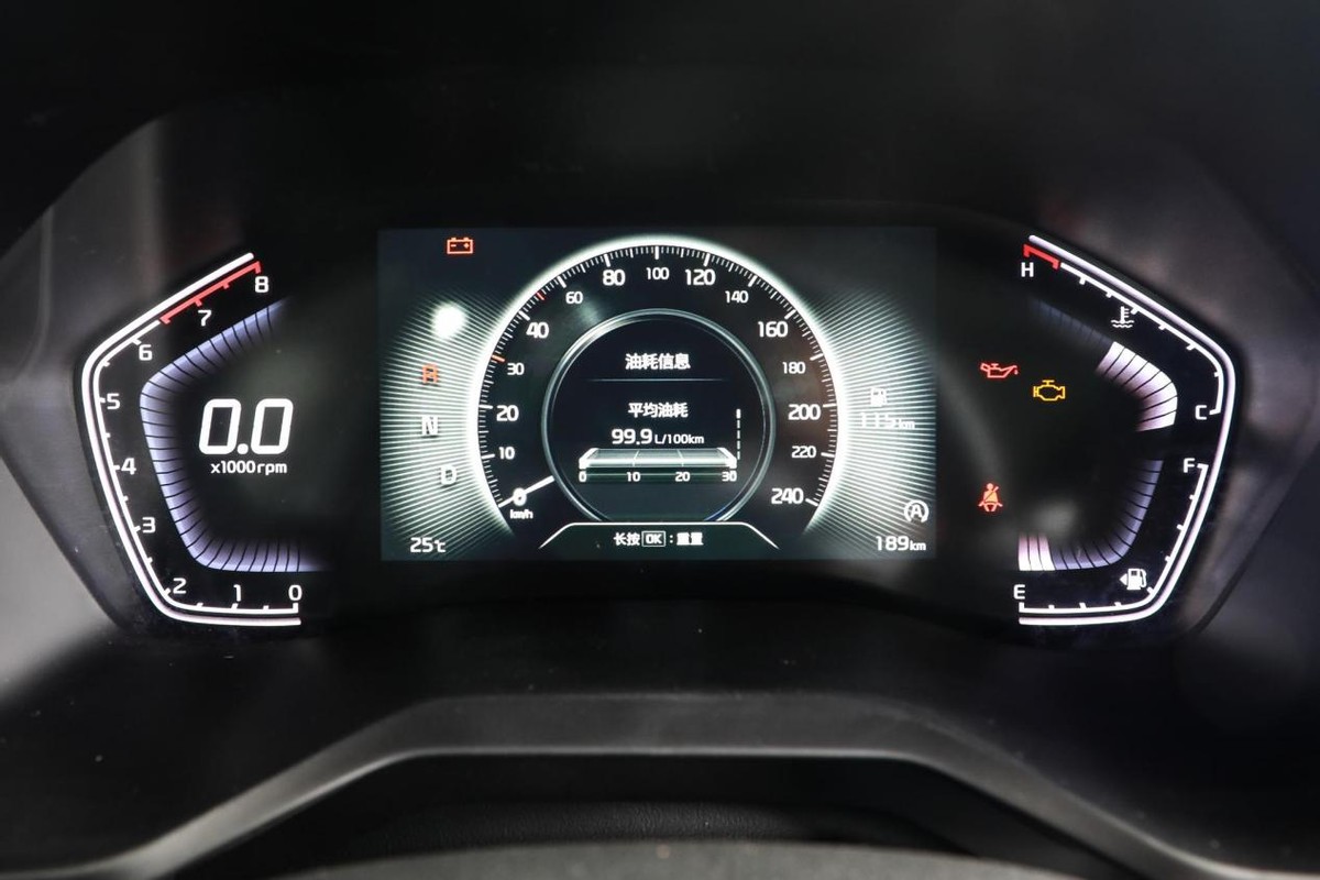 起亚全新智跑今日首发,起亚智跑2018款手动新车落地