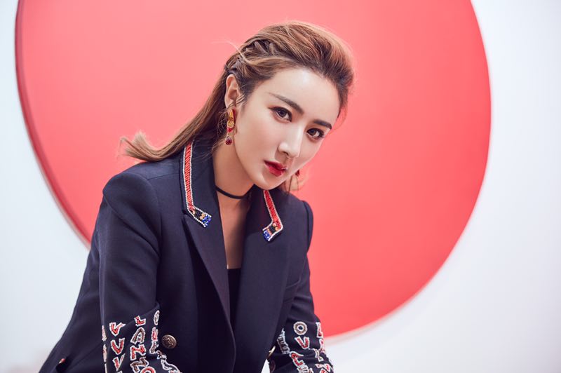 薇娅一场直播卖出12个集装箱的商品，竟不是因为货品好？