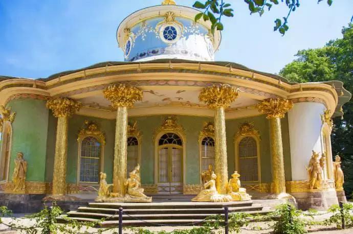 乾隆年有蒙娜丽莎的西洋画吗,乾隆看西洋画