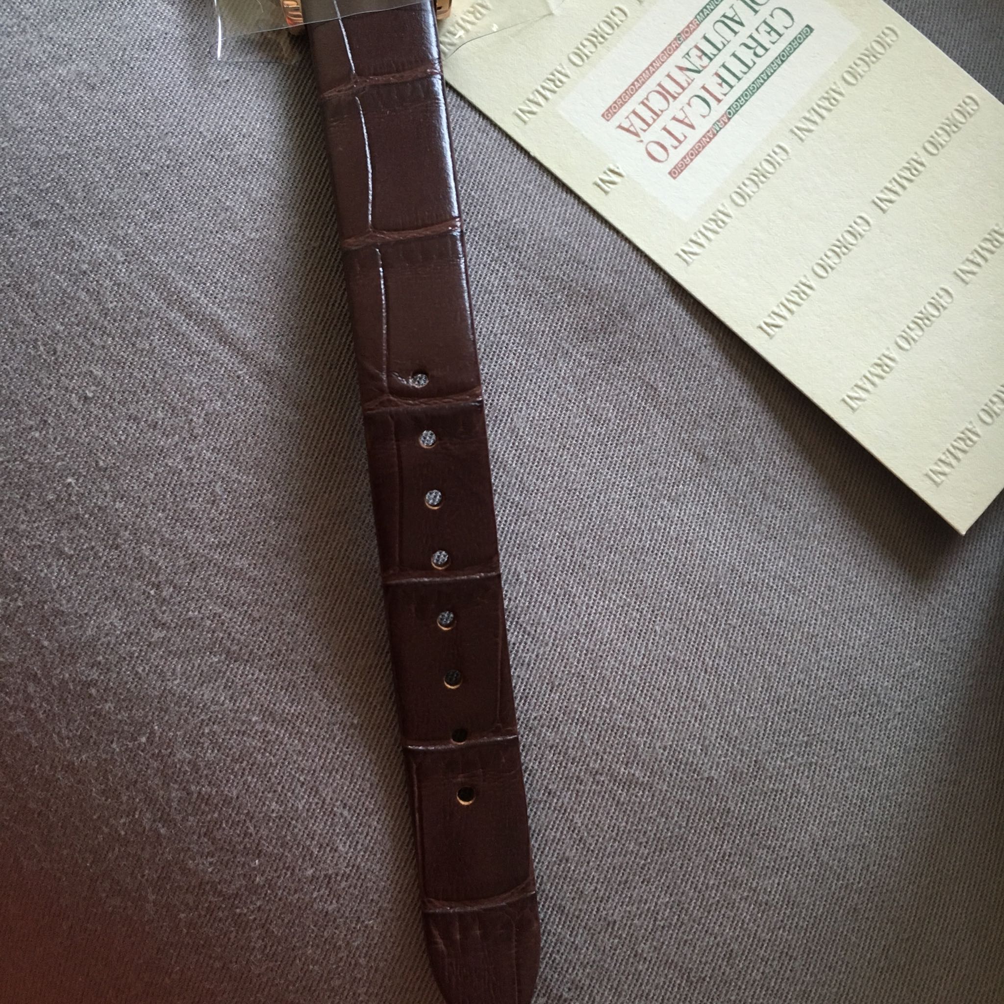 阿玛尼女士手表细表带,阿玛尼女士手表官方表带