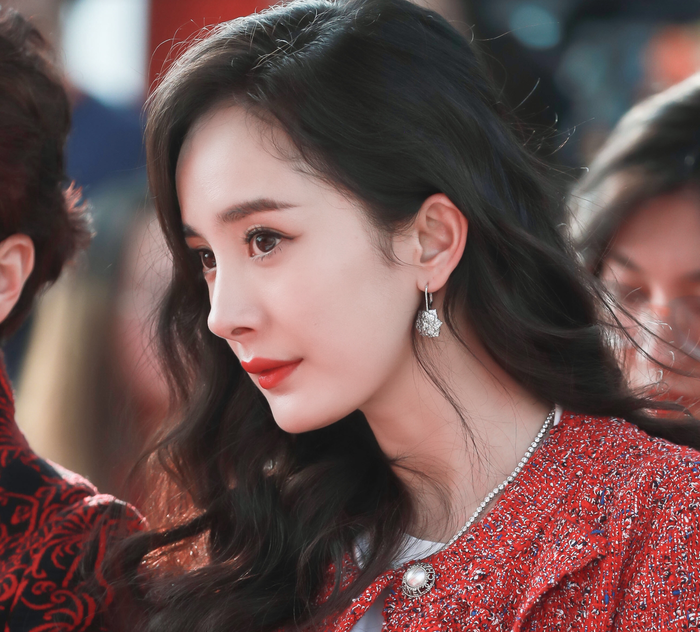 女生侧脸脸型分类图,女生的侧脸什么样的算好看