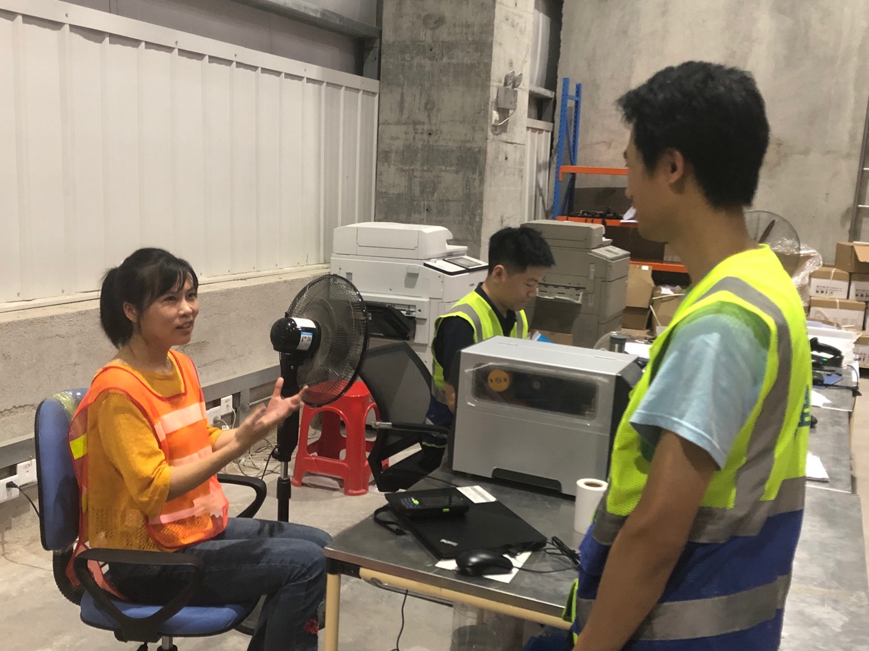 海归女博士求职年薪100万完整视频,海归女博士完整视频