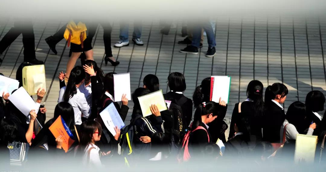 毕业就去北上广,本科毕业去北上广还是留在本地