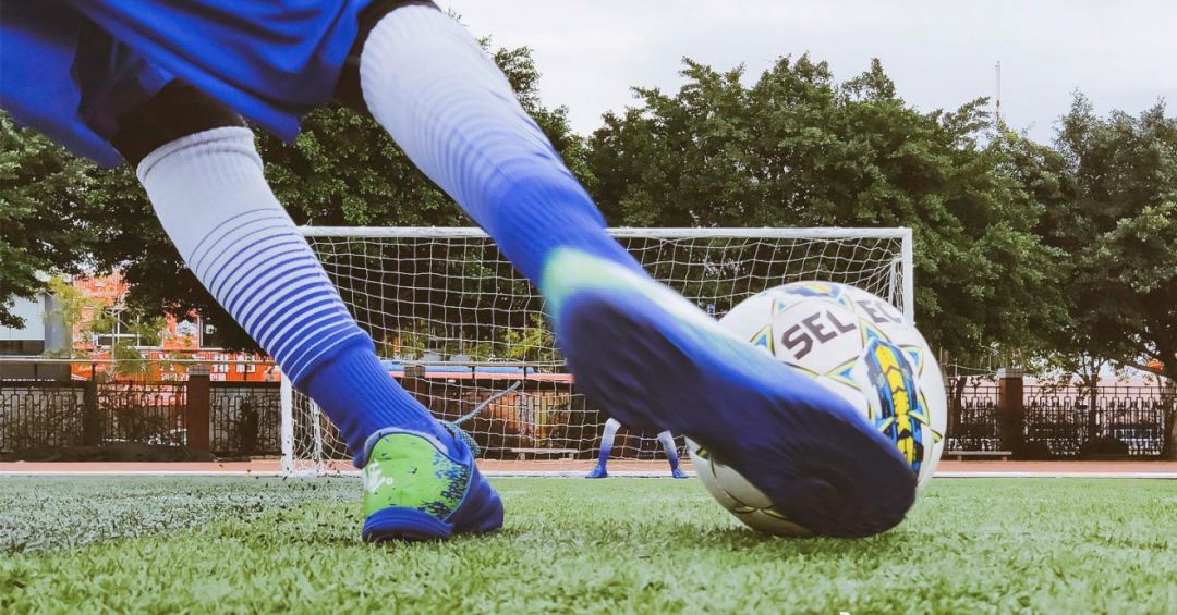 青少年足球市场,青少年足球位置