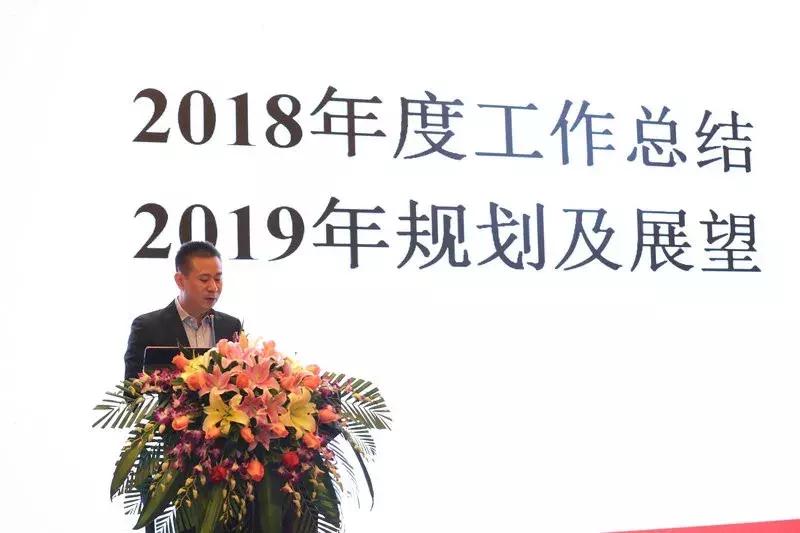 瀹舵湁涓囧枩鍘ㄥ崼,瀹舵湁涓囧枩