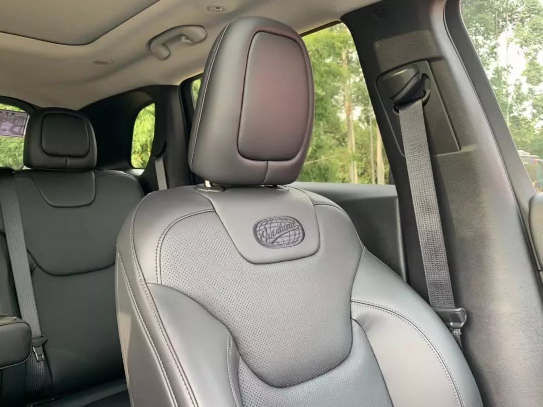 试驾2019jeep自由光探享版,试驾jeep新自由侠