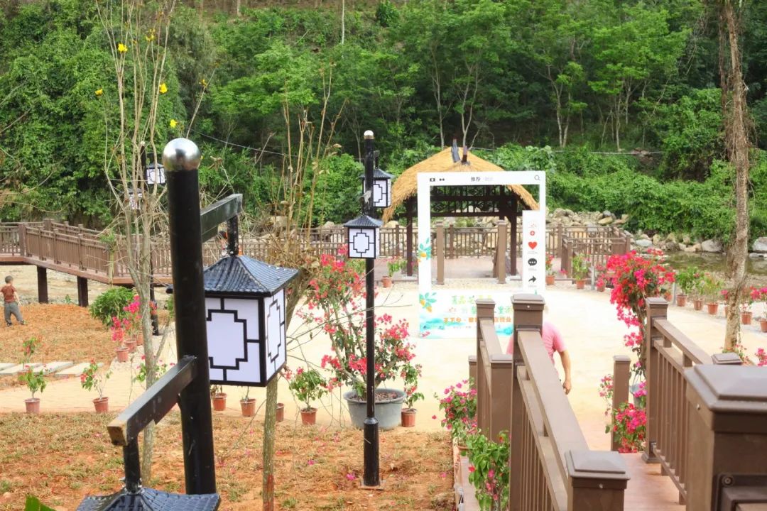 昌江梨花里视频完整版 (昌江王下乡黎花里自驾游攻略)