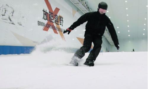 单板还是双板怎么选择,滑雪板选单板还是双板