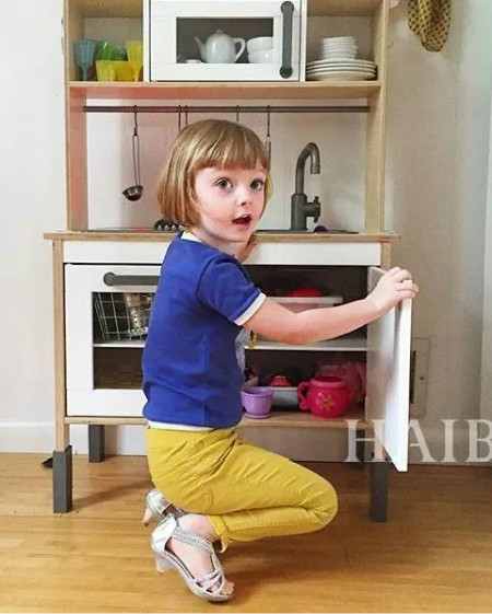 童装配色灰色,今年童装颜色流行