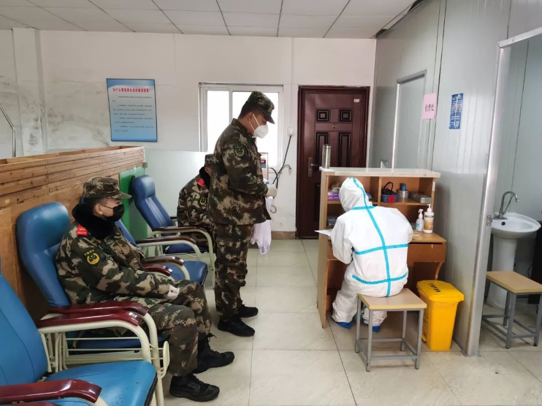 不计报酬不计生死护士,不计报酬无论生死逆行而上