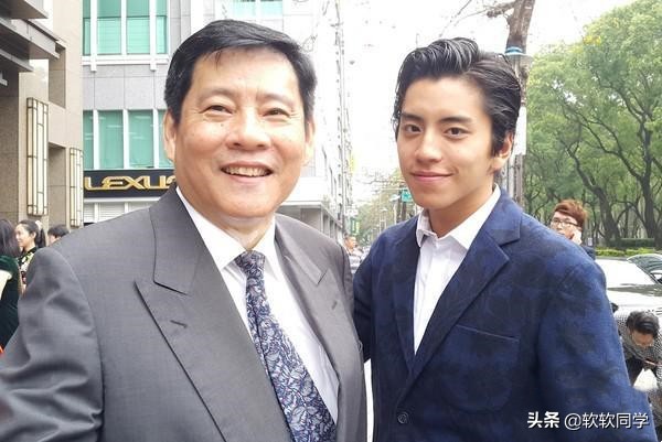 王大陆与女友甜蜜约会细节曝光,王大陆的约会对象