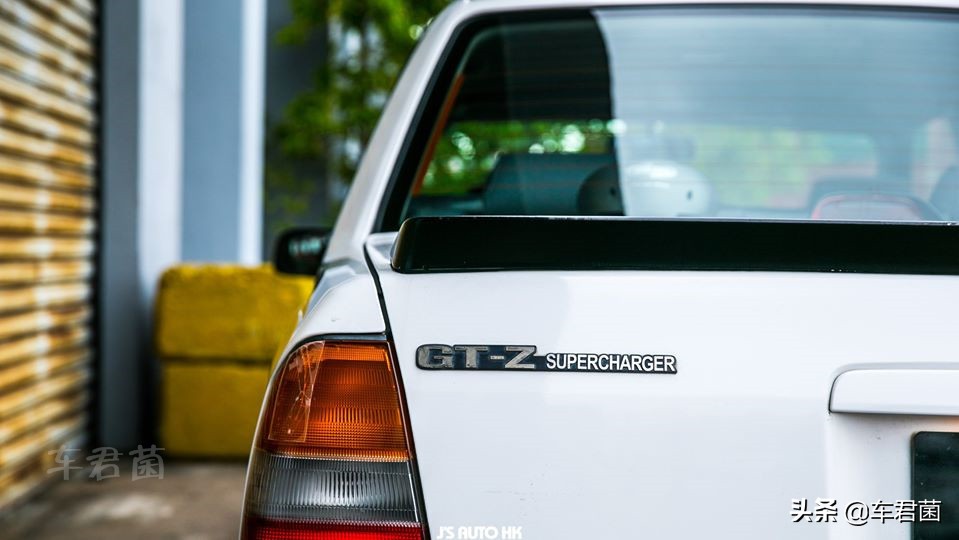 丰田皇冠出租车多美卡,丰田皇冠老款出租车