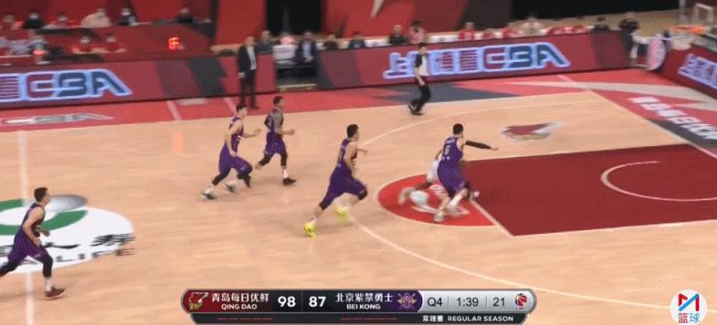 cba约瑟夫杨独揽41分,约瑟夫杨最后下场