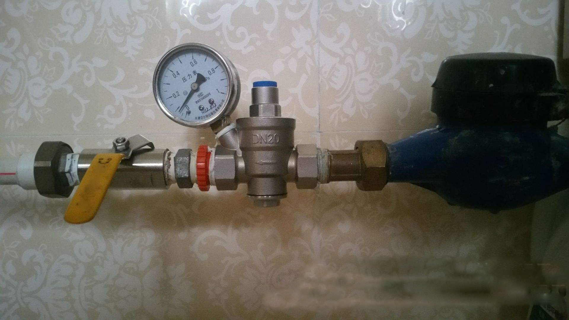 新装的水表转太快有没有妙招啊,二次供水水表转速过快如何处理