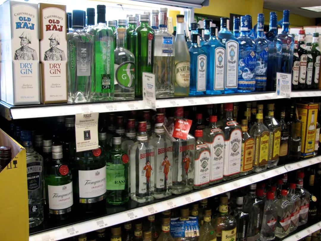 “豆酱白酒”、“消毒水威士忌”——盘点那些味道“邪门”的烈酒