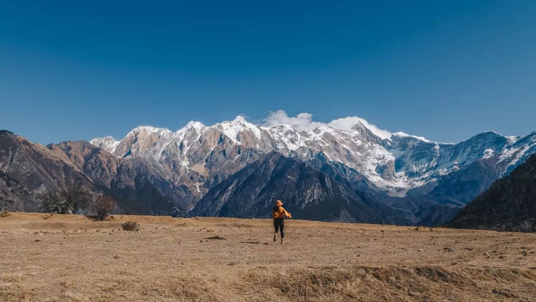 魔幻城市旅游景观,魔幻山城旅游感受