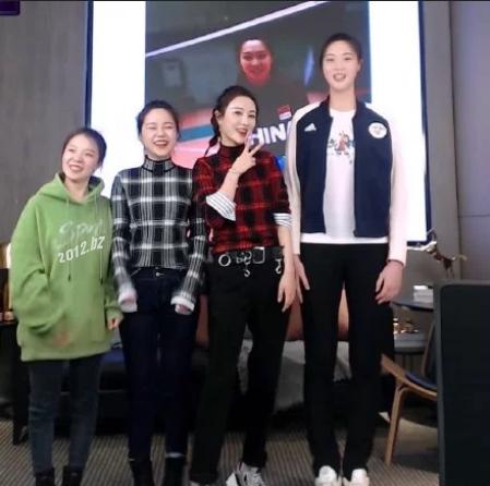 体育竞技：她被誉为女排第一美女，退役嫁富二代，至今未孕有苦衷