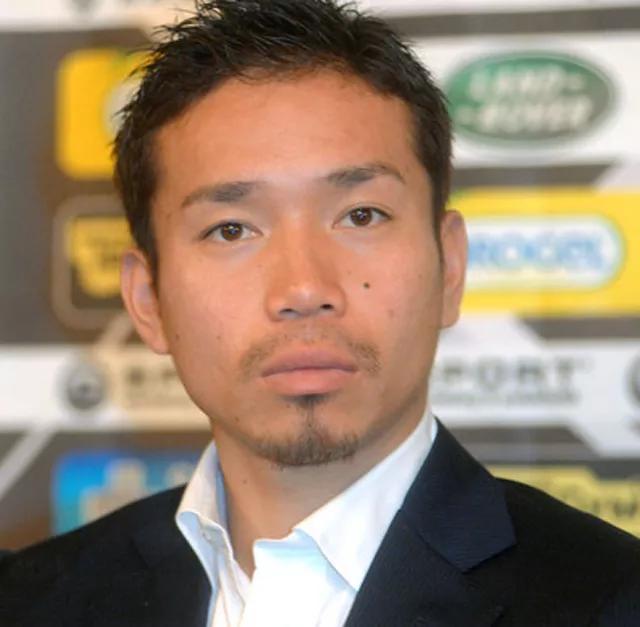 单亲妈妈踢球,单亲妈妈借200万