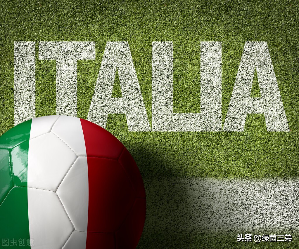 前腰适合踢什么阵型,前腰球员技术特点