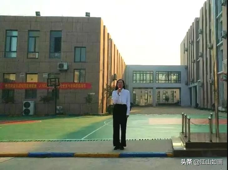 赞颂辉煌成就*爱做**国好少年—邯郸市世纪路小学国防教育系列活动