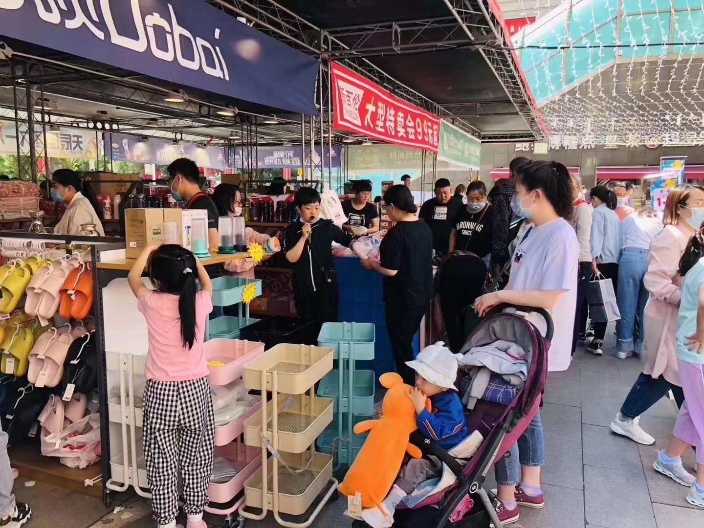 呼和浩特摆摊适合摆什么,呼和浩特哪能免费摆摊