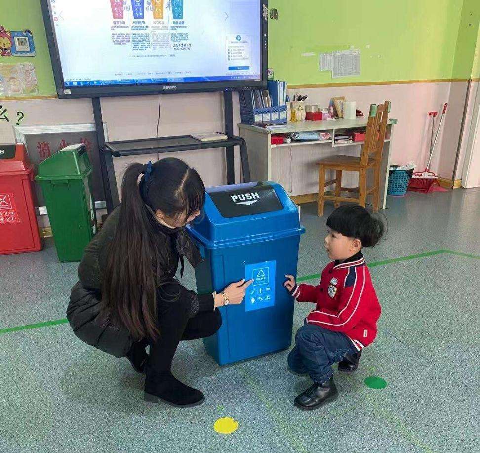 里则中心幼儿园六一,里则中心幼儿园招生