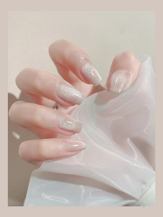 超好看的美甲爆闪仙气,超好看时尚的美甲