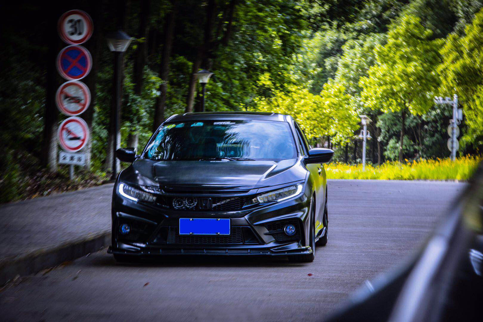 十代思域外观黑白改装方案,十代思域全黑改装