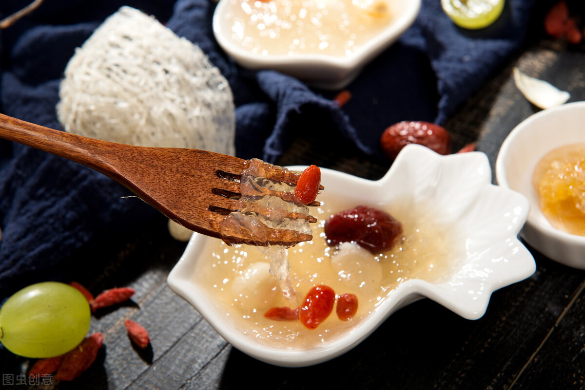 洗燕窝挑毛的详细步骤,燕窝的毛挑不干净可以吃吗