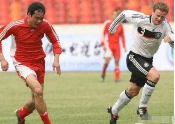 范志毅离婚,范志毅婚姻史名场面