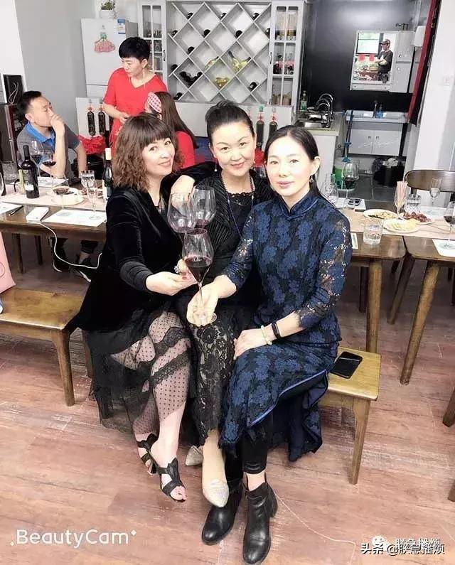 “无人酒馆”意大利进口葡萄酒品酒会，今天我是马老师