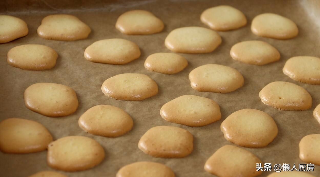 自制无水无油蛋黄小饼干,简单无油饼干做法