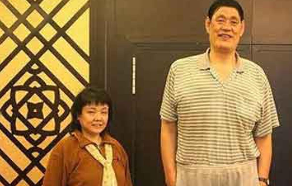 姚明穆铁柱郑海霞身高都是多少,穆铁柱和郑海霞上榜