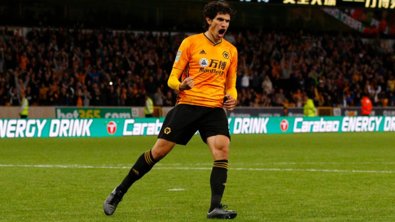 他18岁加盟皇马，22岁欧青赛捧杯，如今刚满23岁却已不知路在何方