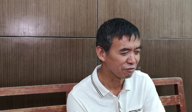 同时从深圳保安起步26年后他俩命运大不相同