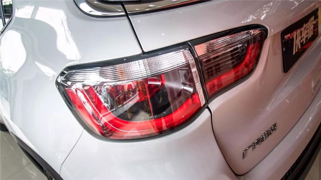 21款广汽菲克jeep指南者试驾,广汽菲克jeep17款指南者