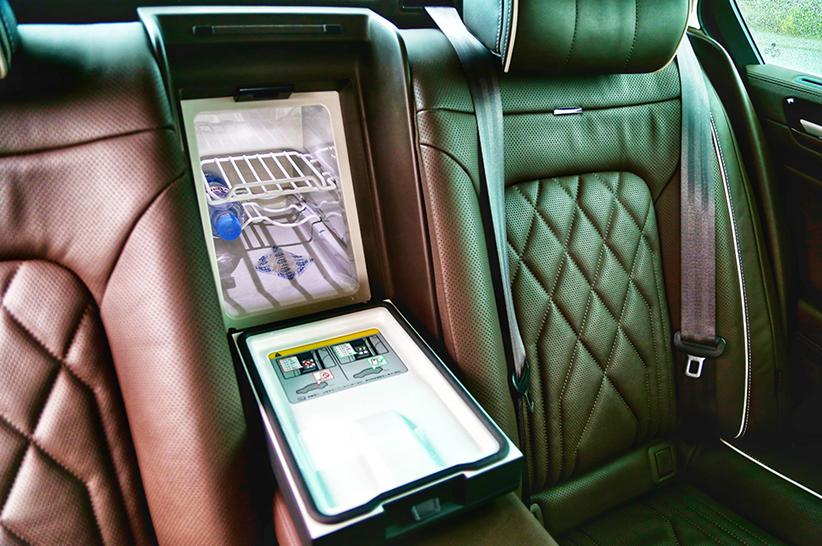 深度试驾大众新辉昂，内饰风格务实，乘坐空间和舒适性怎么样？