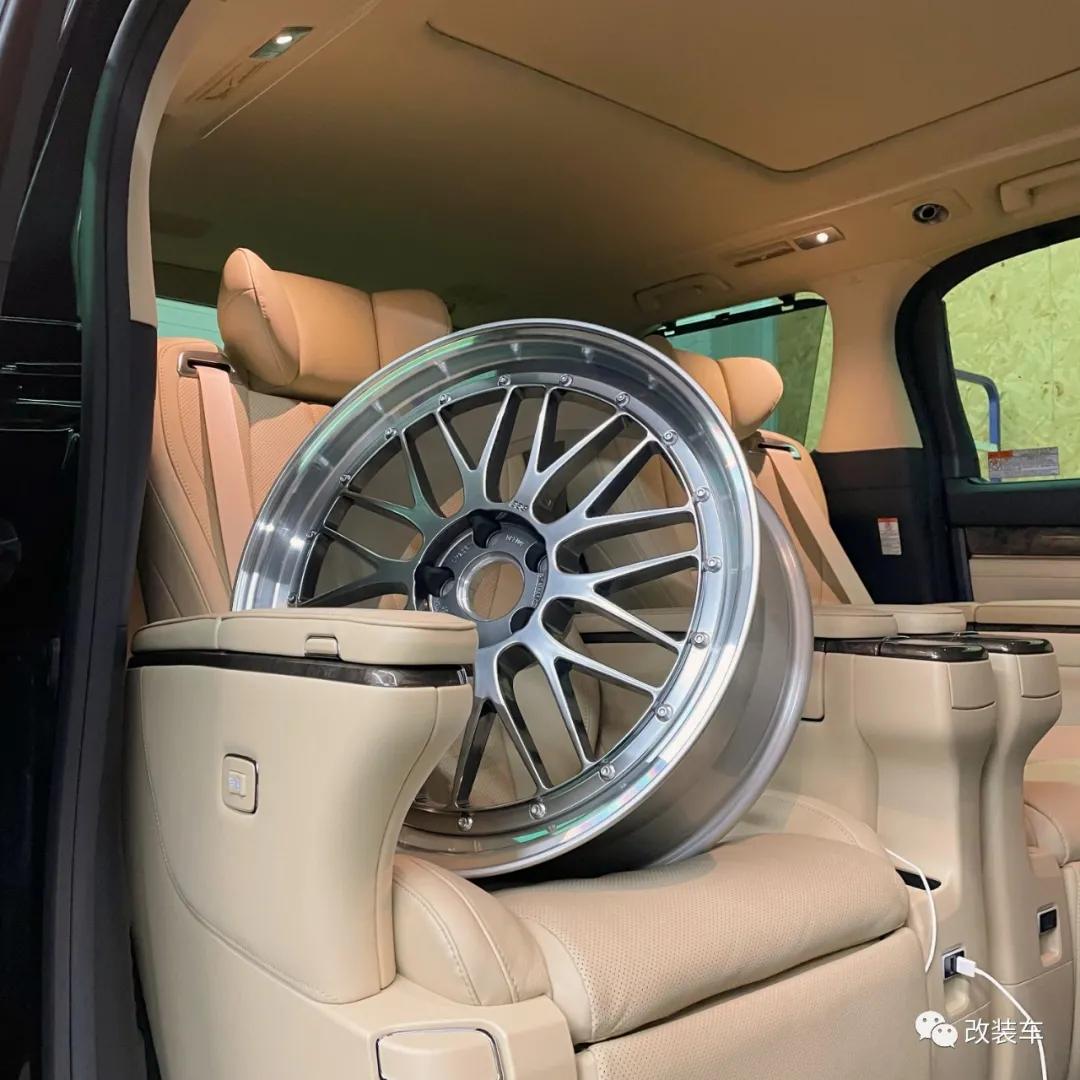 改装超帅埃尔法,普通埃尔法改装世纪版