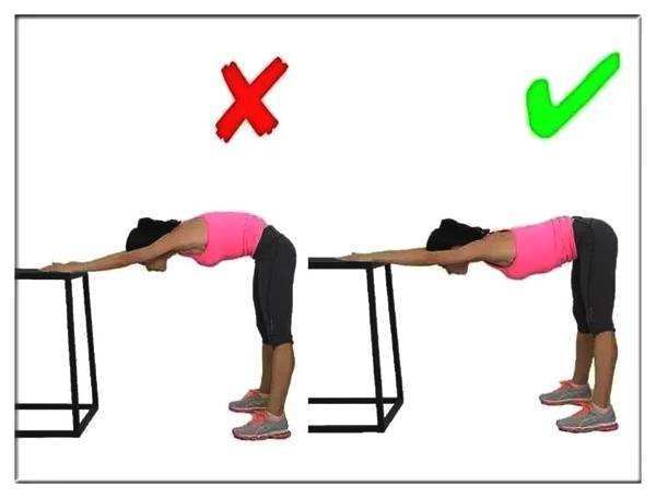 靠墙站真能治驼背？大家都被骗了很多年！