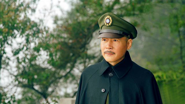 演员马晓伟演蒋介石片段,马晓伟和孙飞虎哪个好