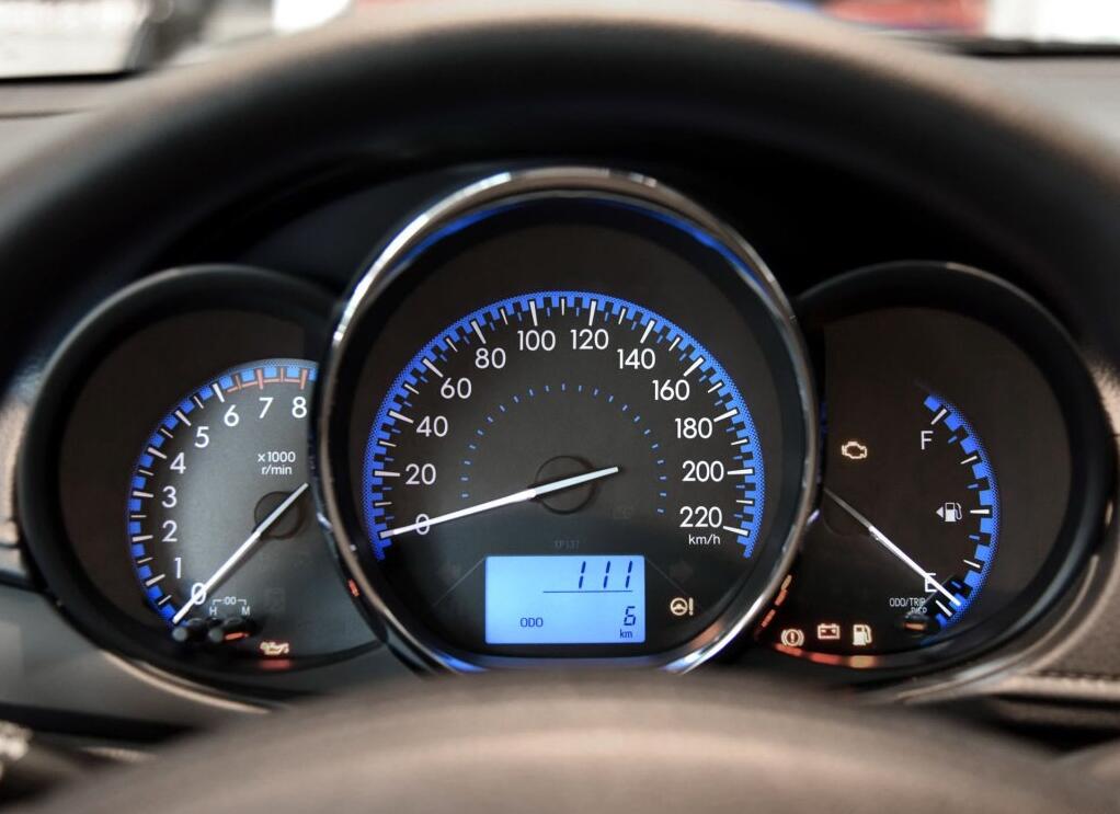 第四代飞度对比丰田威驰,丰田威驰和飞度怎么选