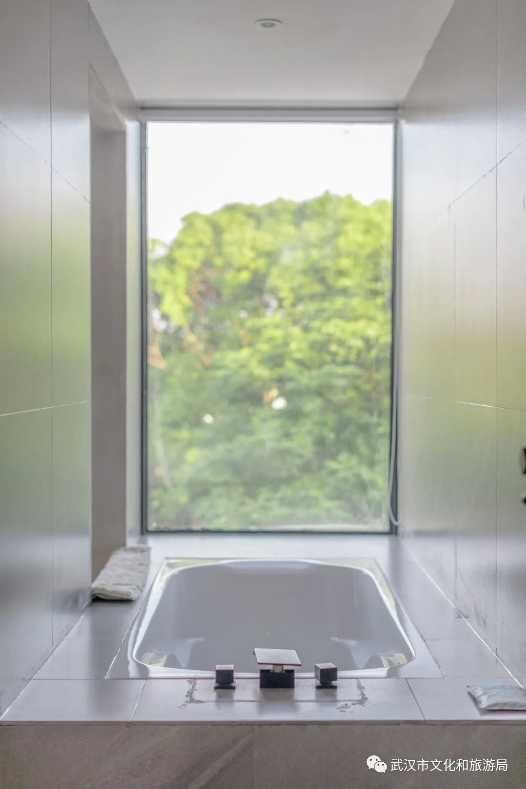 藏在武汉郊野的4家美宿来了，周末晚上来玻璃房看满天繁星