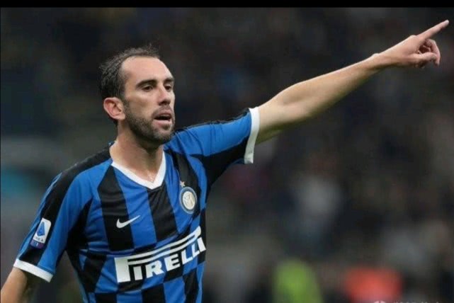 fifa年度最佳阵容c罗落选,c罗是不是历史最佳7号